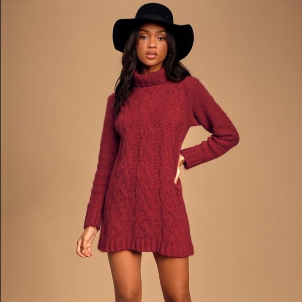 NWT Lulus cable knit turtleneck sweater dress